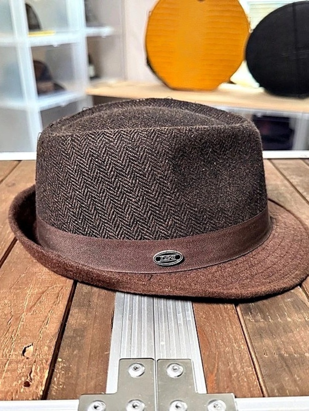 DPC Dorfman Pacific Brown Herringbone Fedora Hat 57cm Short Brim